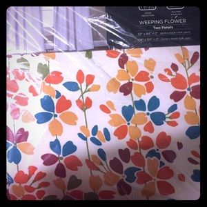Weeping Flower Curtains